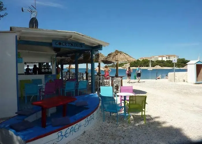 Leona Διαμέρισμα